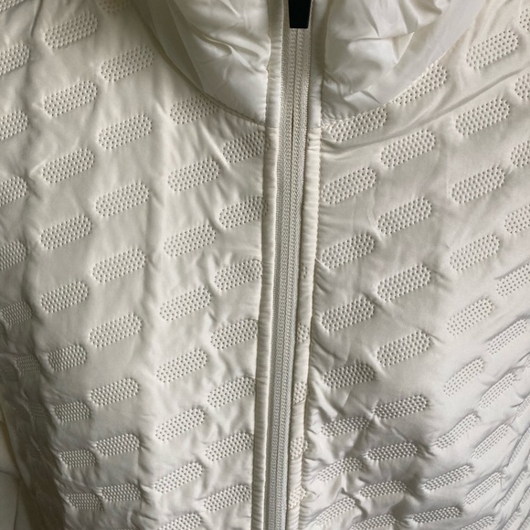 New women’s Xersion full zip jacket - Picture 2 of 9